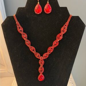 Elegant Red Crystal Jewelry Set!! New in Original Box!! Beautiful piece!!